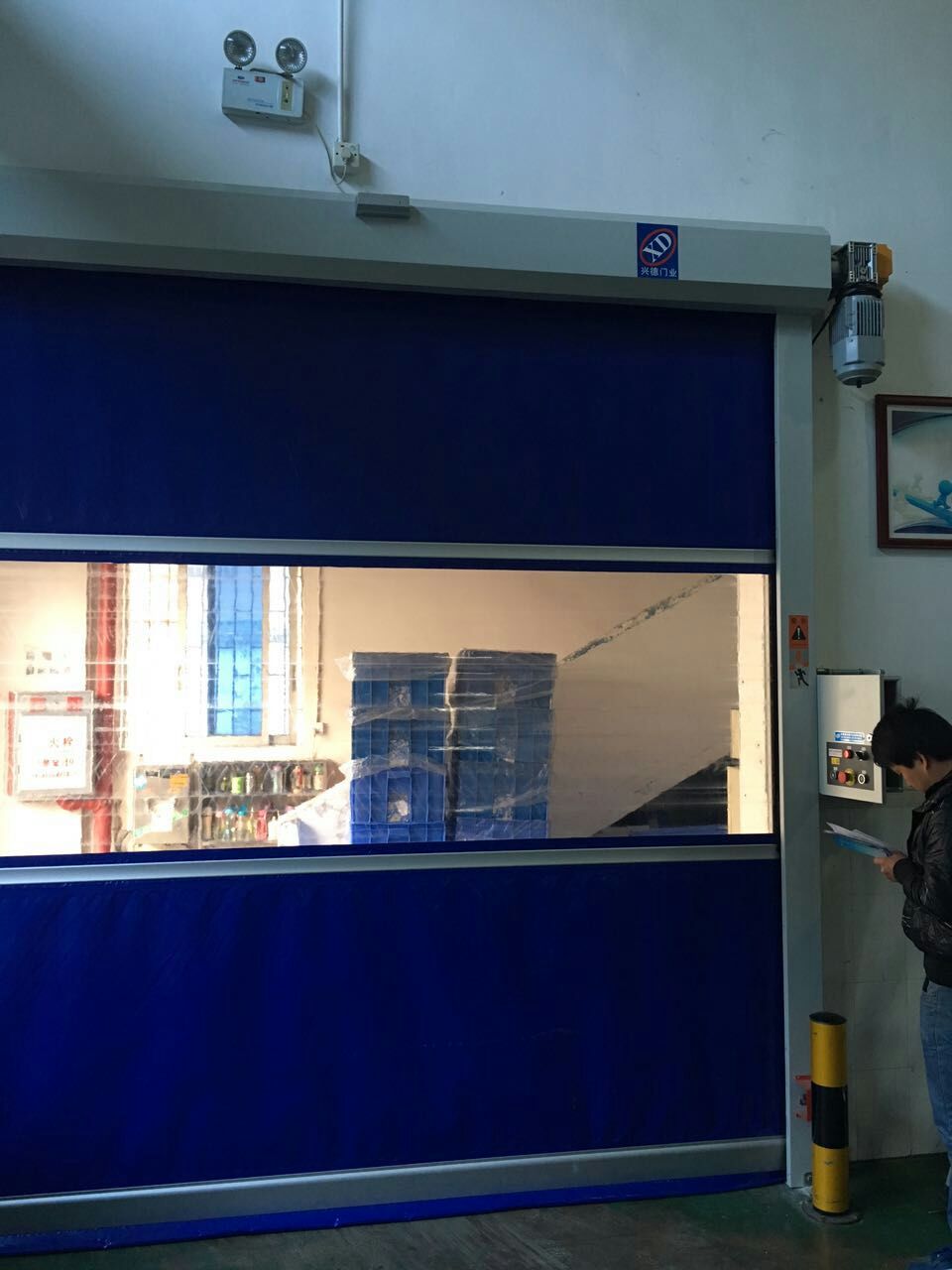 定制服務受歡迎，快速卷簾門購買選興德門業